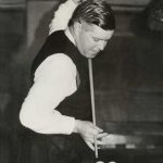 Walter Lindrum playing massé